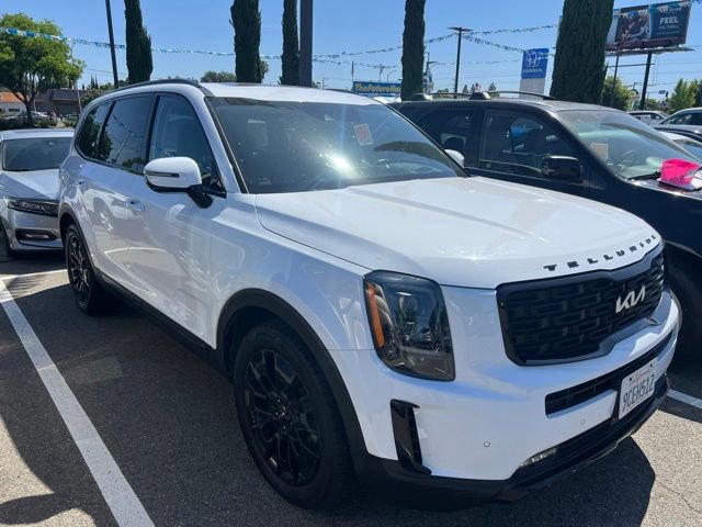 Used 2022 Kia Telluride SX w/ SX Prestige Package AWD/4WD image 4