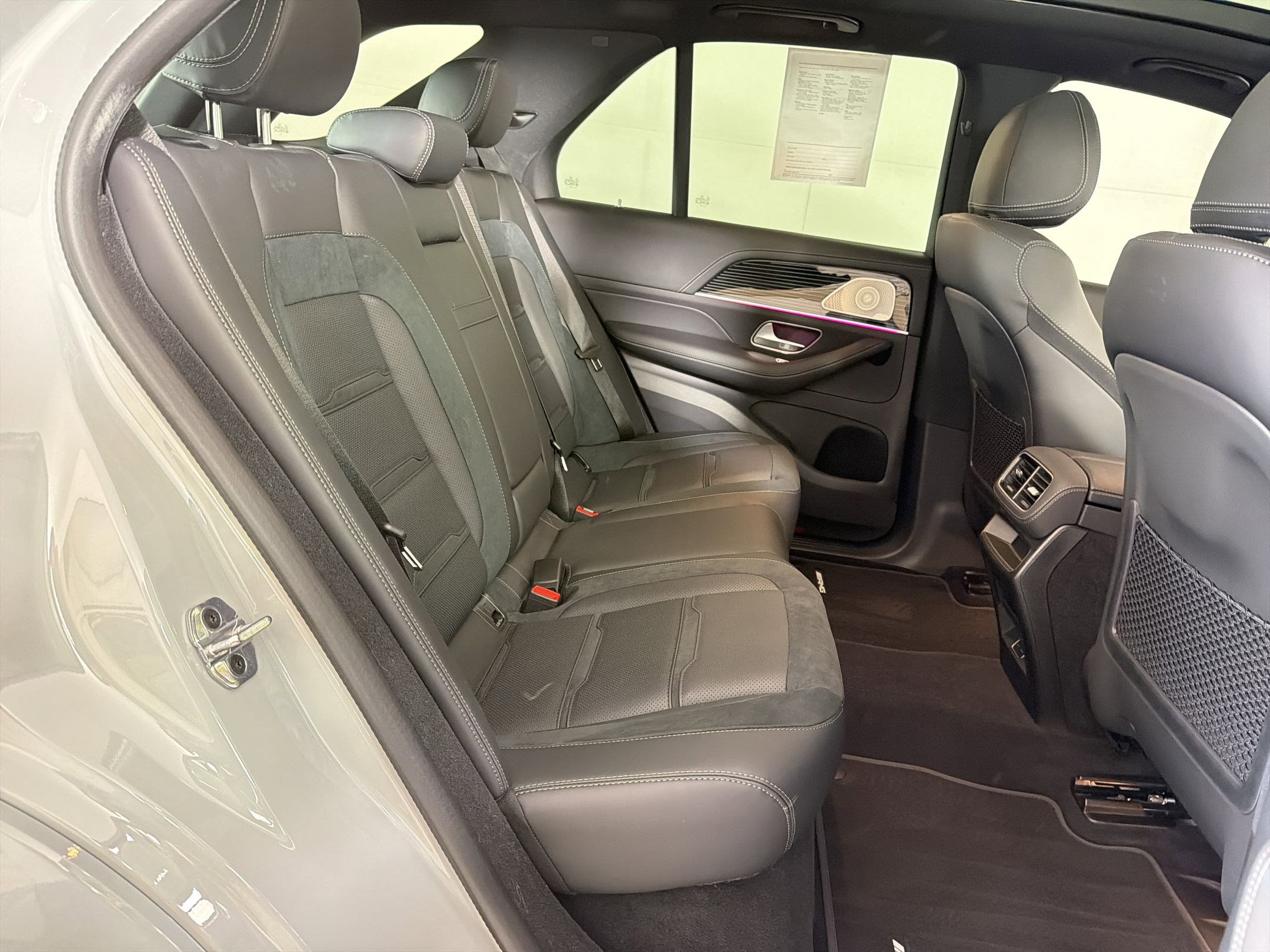 Certified 2025 Mercedes-Benz GLE 53 AMG 4MATIC image 29