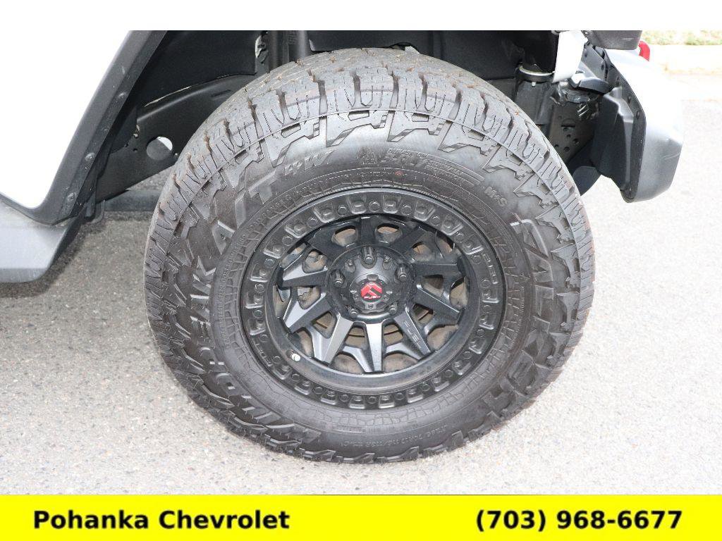 Used 2021 Jeep Wrangler Rubicon w/ LED Lighting Group image 24
