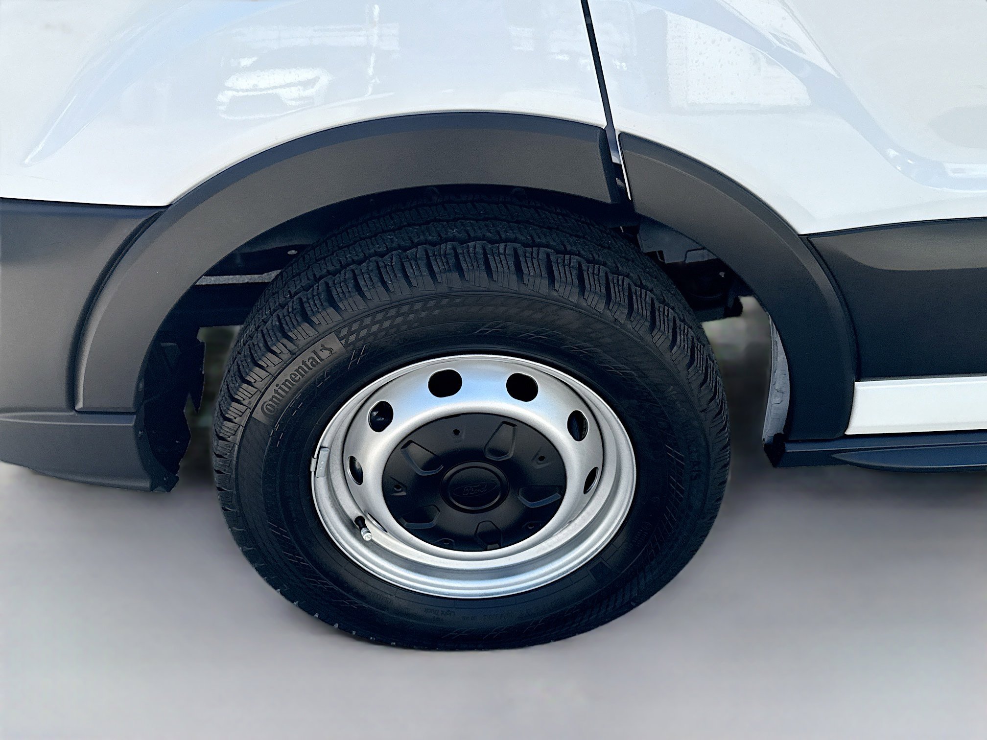 Used 2024 Ford Transit 150 Base image 33