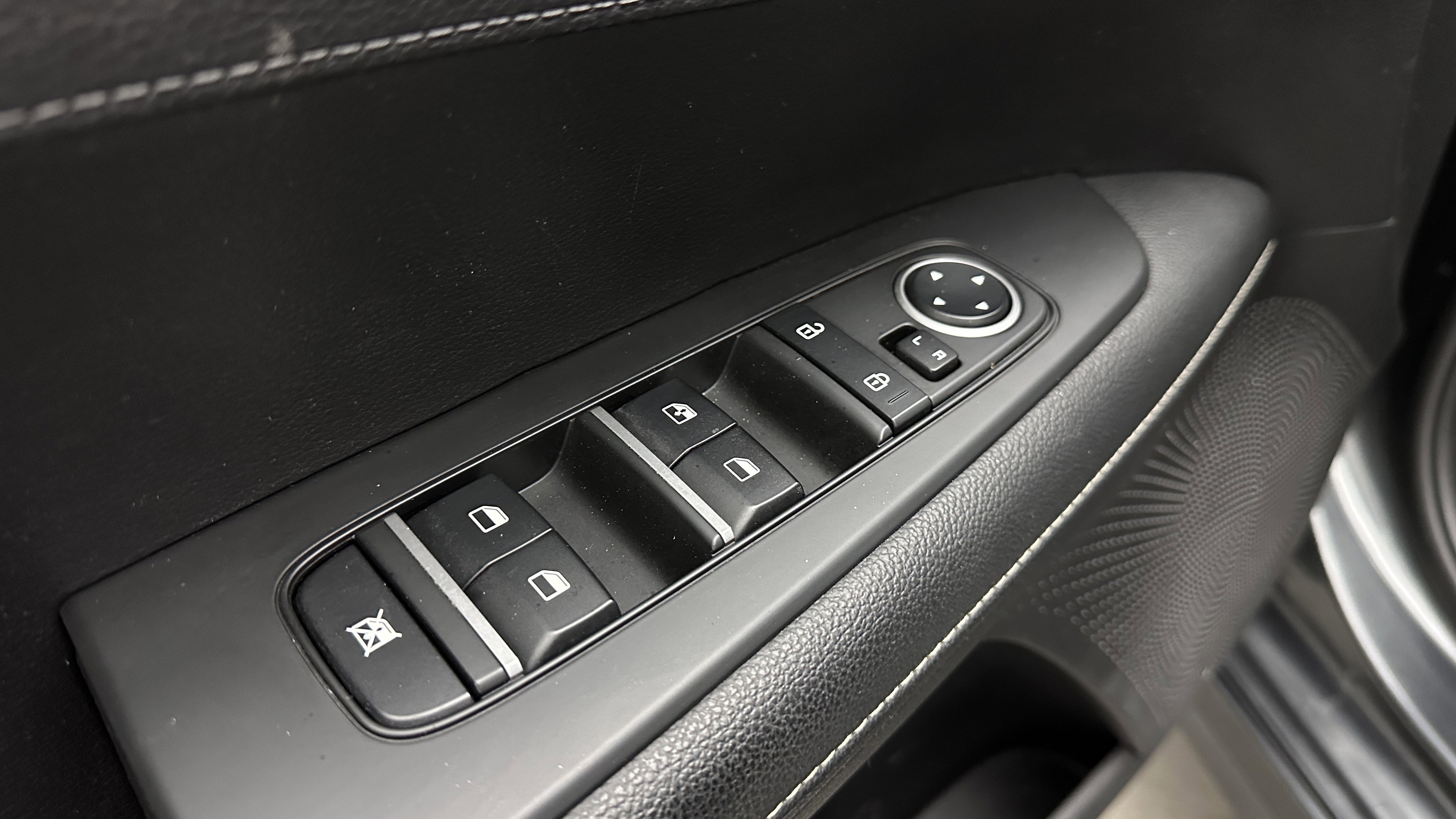Used 2023 Kia Forte GT-Line w/ GT-Line Technology Package FWD image 12