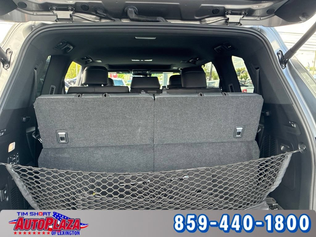 Used 2023 Lexus LX 600 4WD w/ Appearance Package image 25