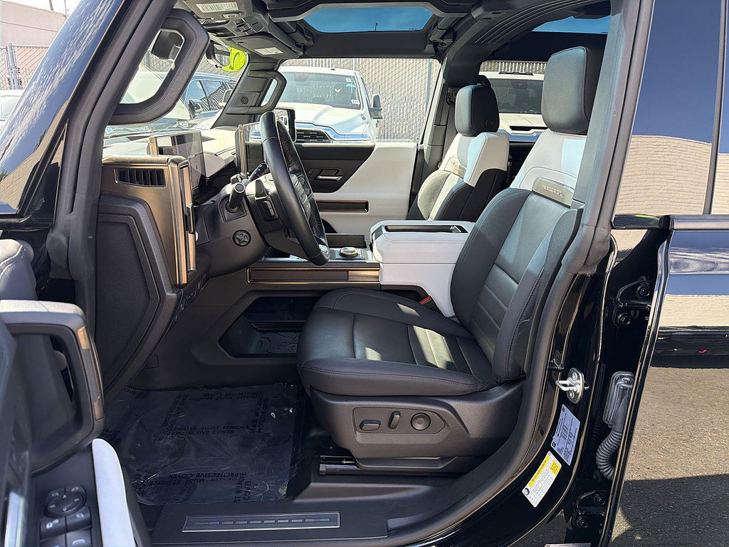 Used 2024 GMC Hummer EV 2X w/ Extreme Off-Road Package AWD/4WD image 18