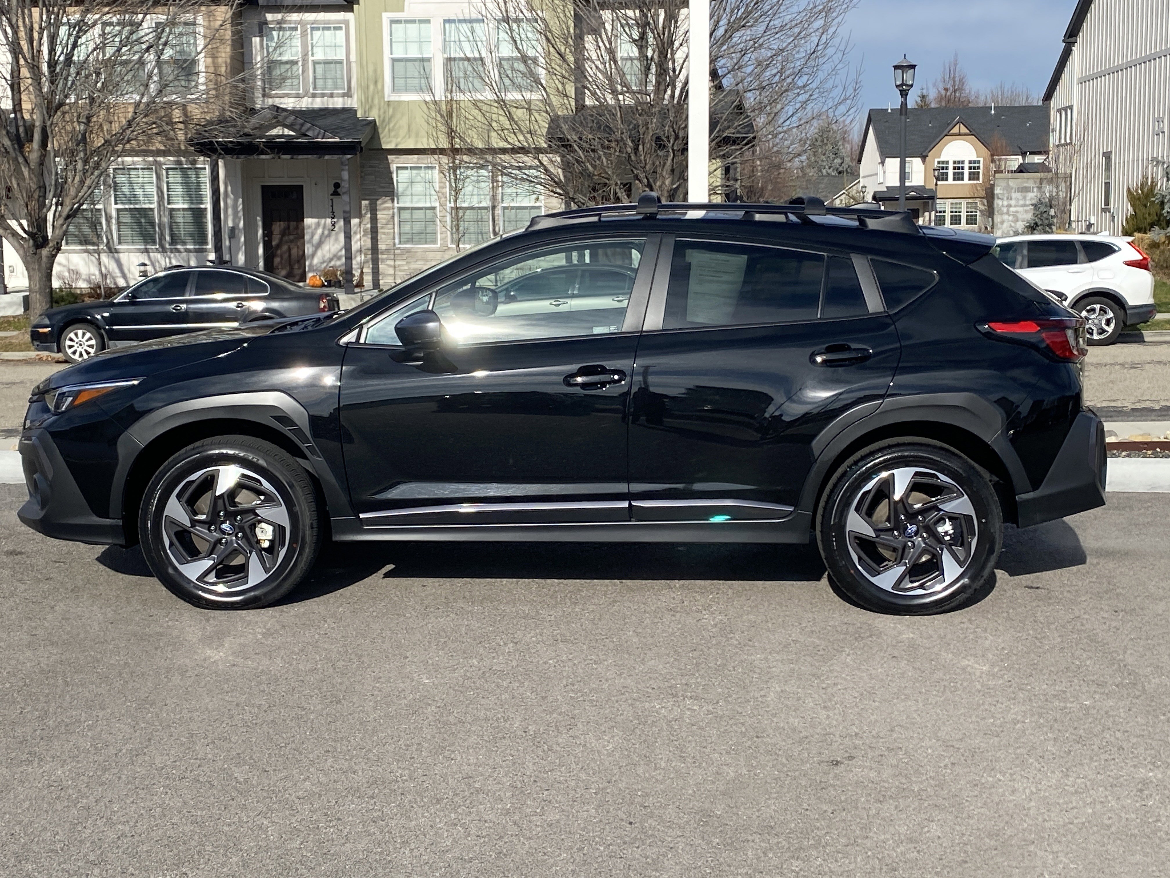 Used 2025 Subaru Crosstrek 2.5i Limited w/ Crosstrek Mirror Package image 3