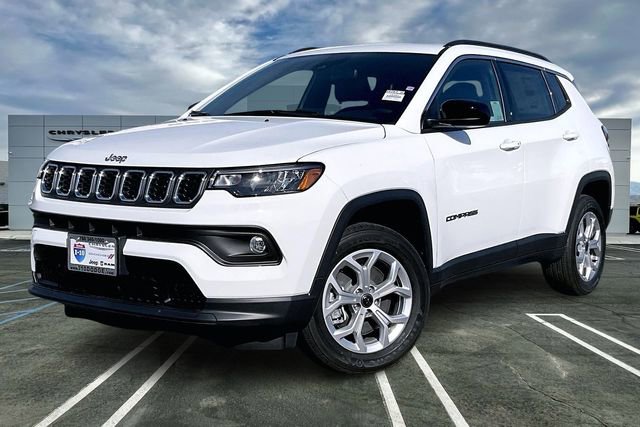 New 2026 Jeep Compass Latitude