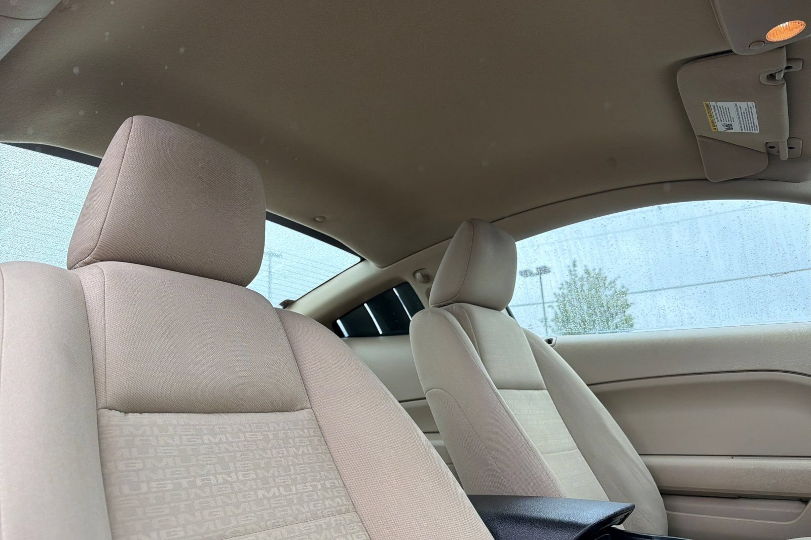 Used 2005 Ford Mustang Premium RWD image 18