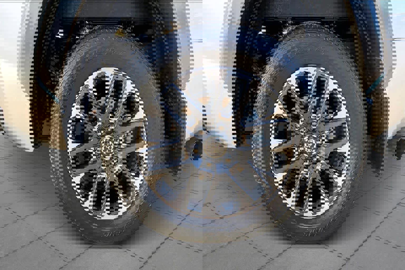 Used 2024 Toyota Tundra Limited w/ Power Package image 20