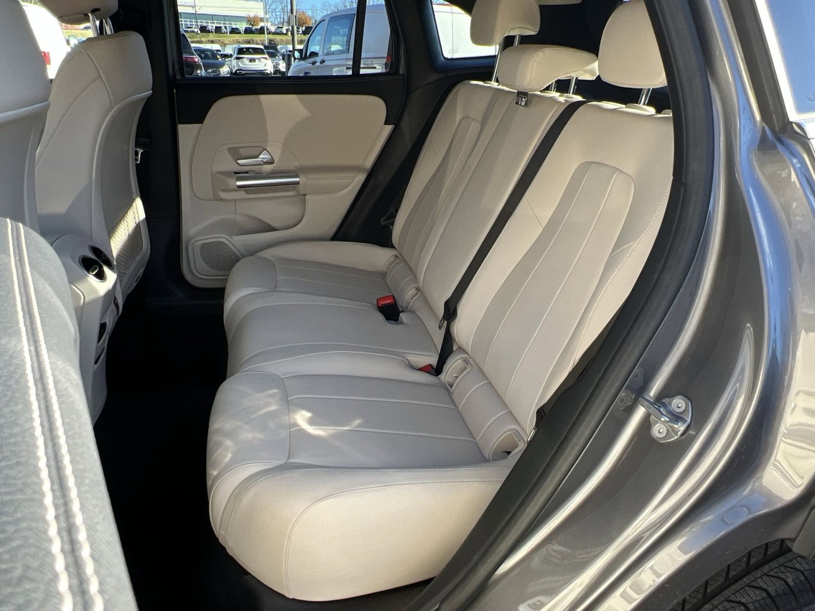 Certified 2023 Mercedes-Benz GLA 250 4MATIC image 23