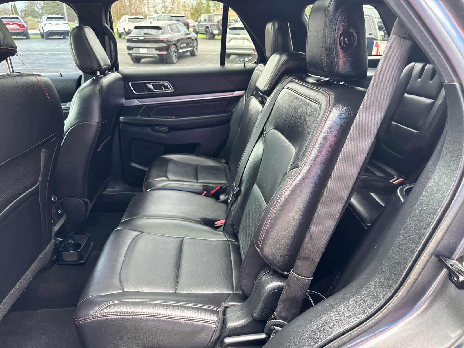 Used 2019 Ford Explorer Sport w/ Equipment Group 401A AWD/4WD image 17