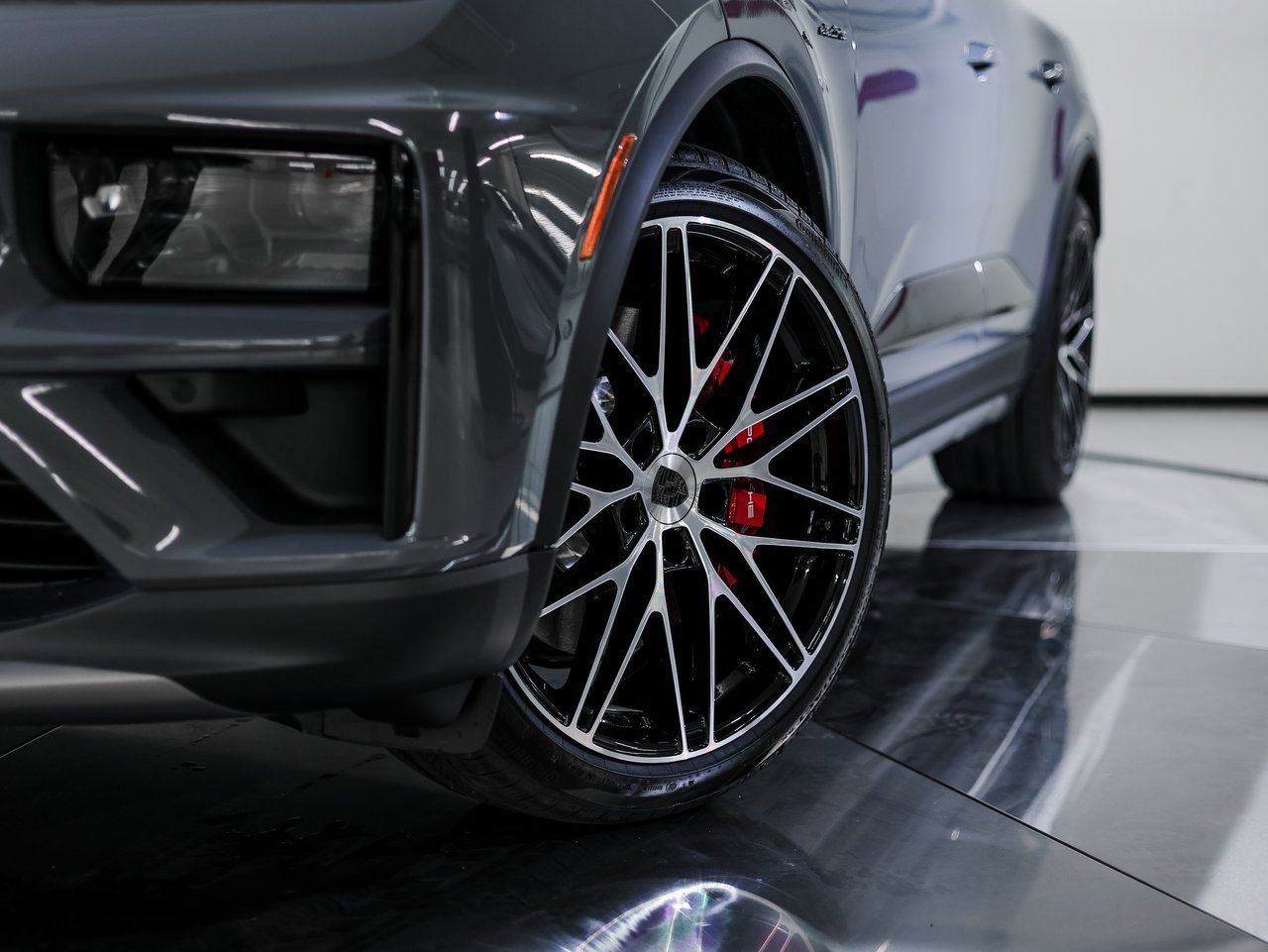 New 2026 Porsche Macan Turbo Electric image 12