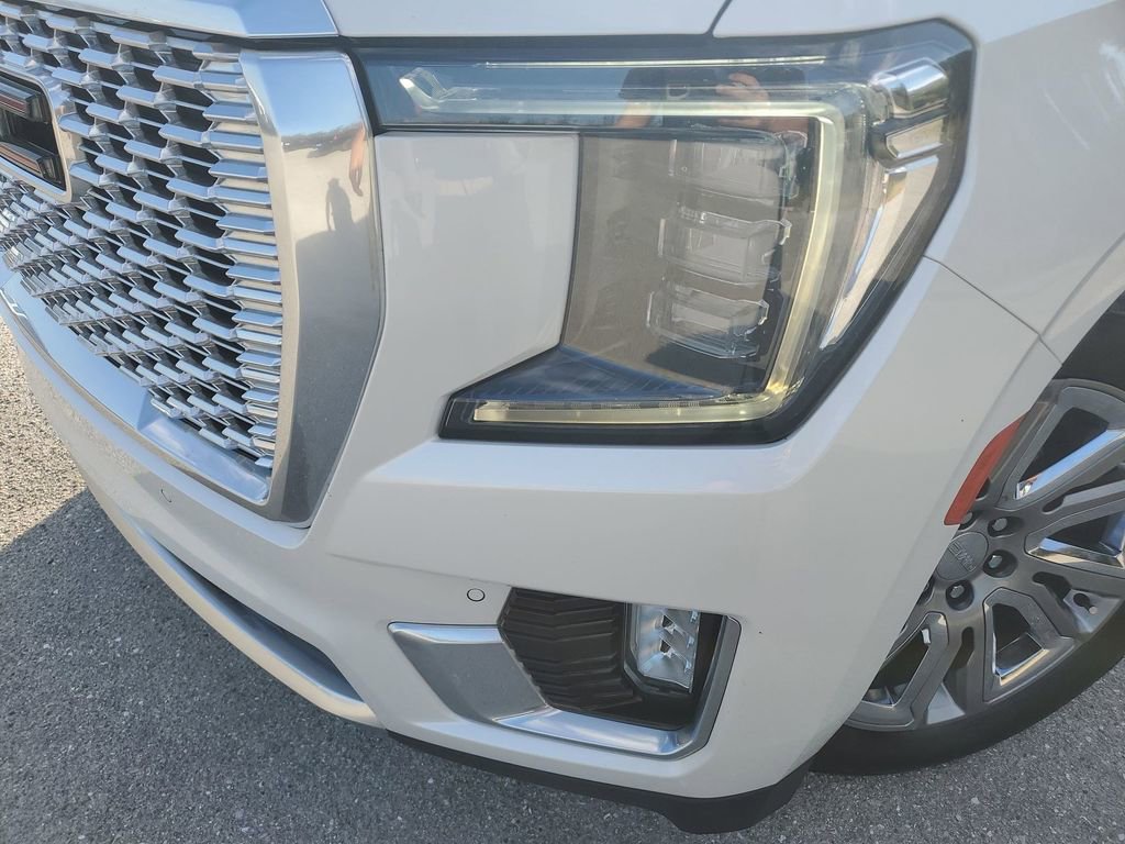 Used 2021 GMC Yukon Denali w/ Denali Ultimate Package image 16