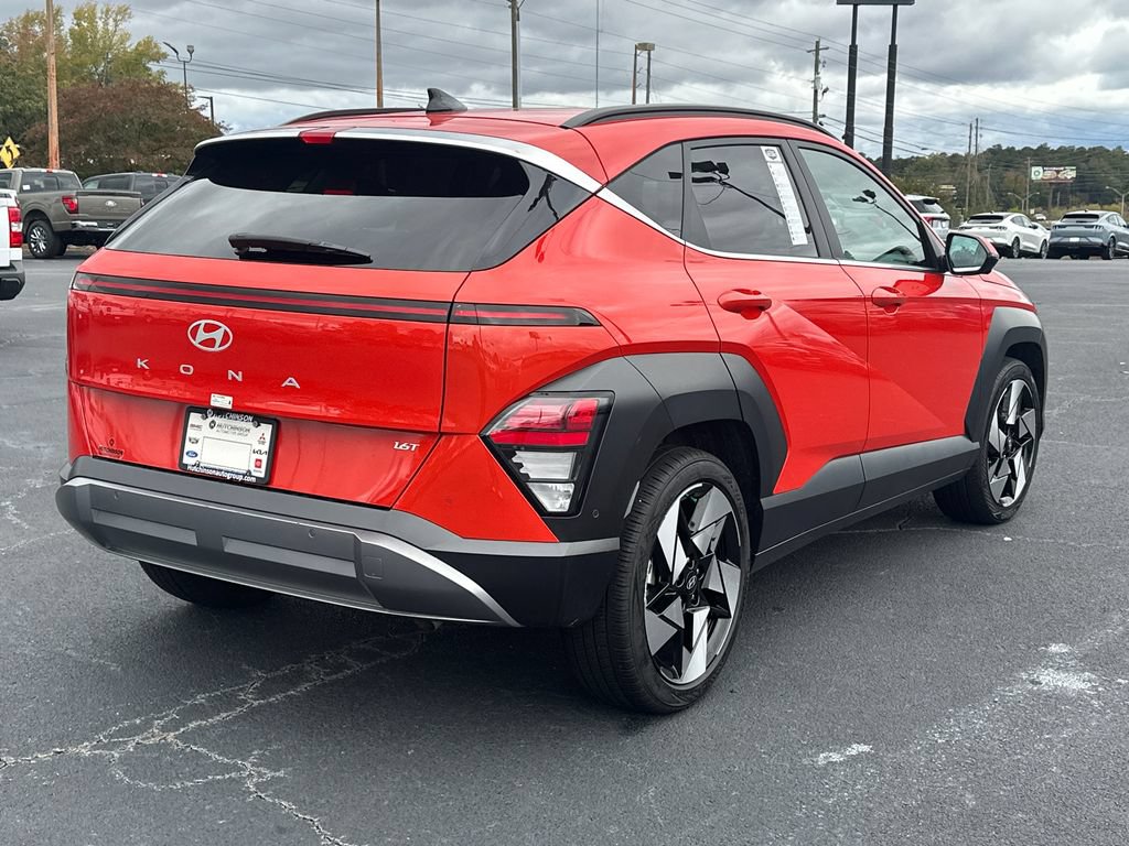 Used 2024 Hyundai Kona Limited FWD image 3