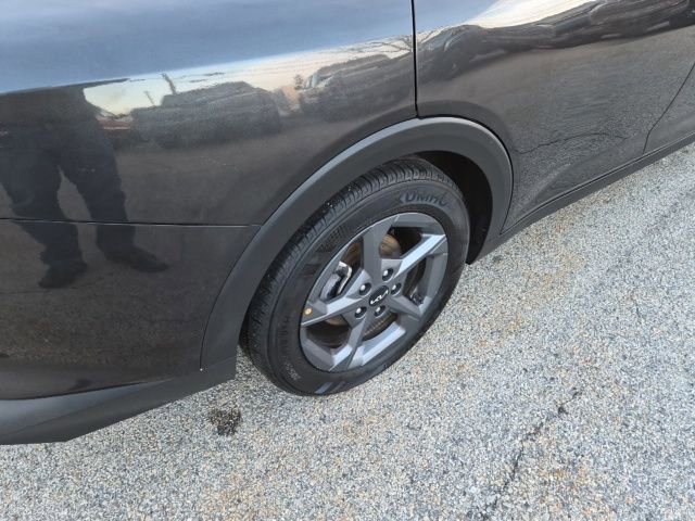 Used 2025 Kia K4 LXS image 9