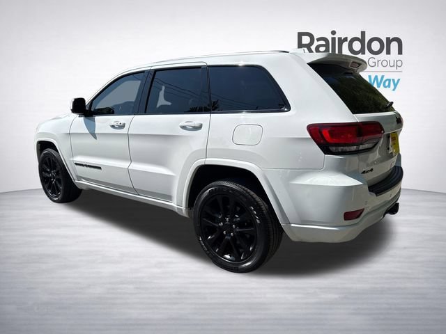Used 2019 Jeep Grand Cherokee Altitude AWD/4WD image 5