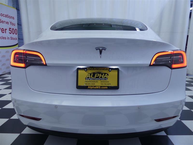 Used 2019 Tesla Model 3 Standard Range Plus image 5