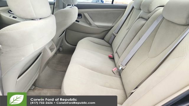 Used 2007 Toyota Camry LE FWD image 19