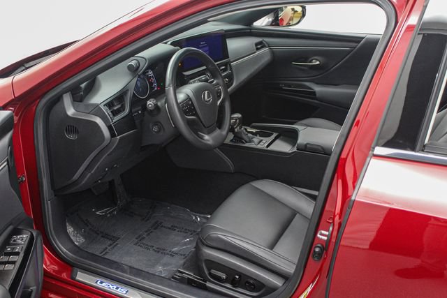 Used 2025 Lexus ES 300h F Sport w/ Accessory Package (Z2) FWD image 21