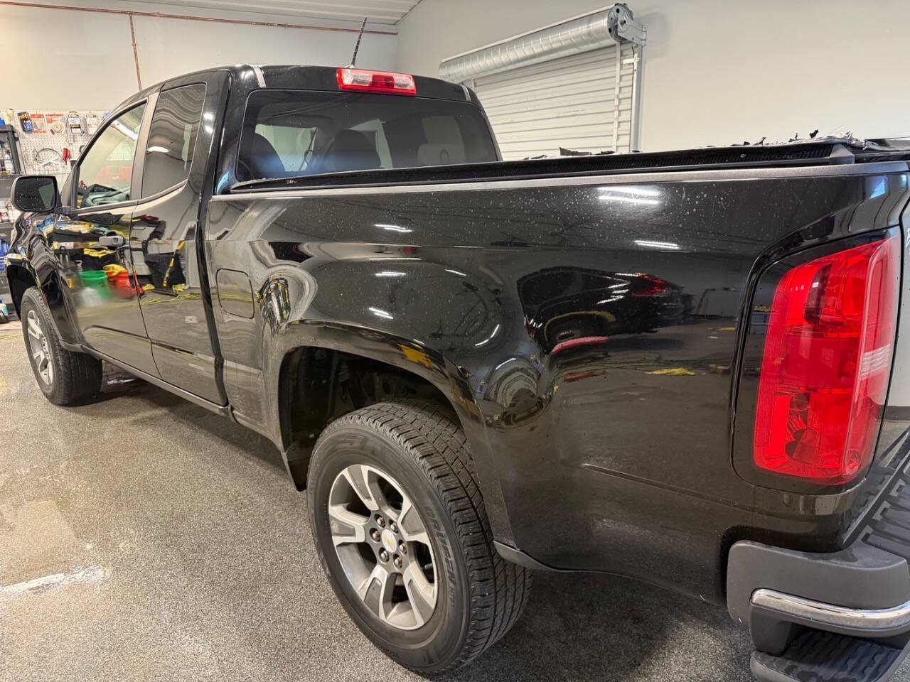 Used 2015 Chevrolet Colorado W/T w/ WT Convenience Package RWD image 7