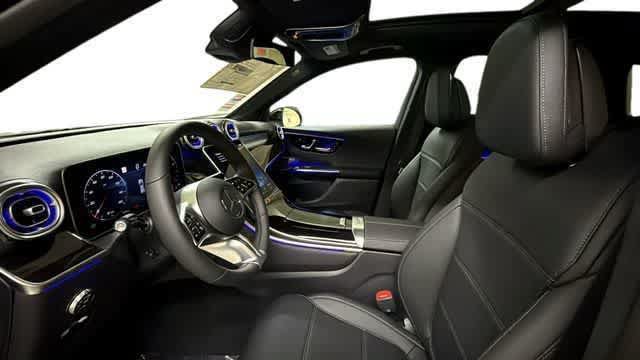 Certified 2026 Mercedes-Benz GLC 300 4MATIC image 4