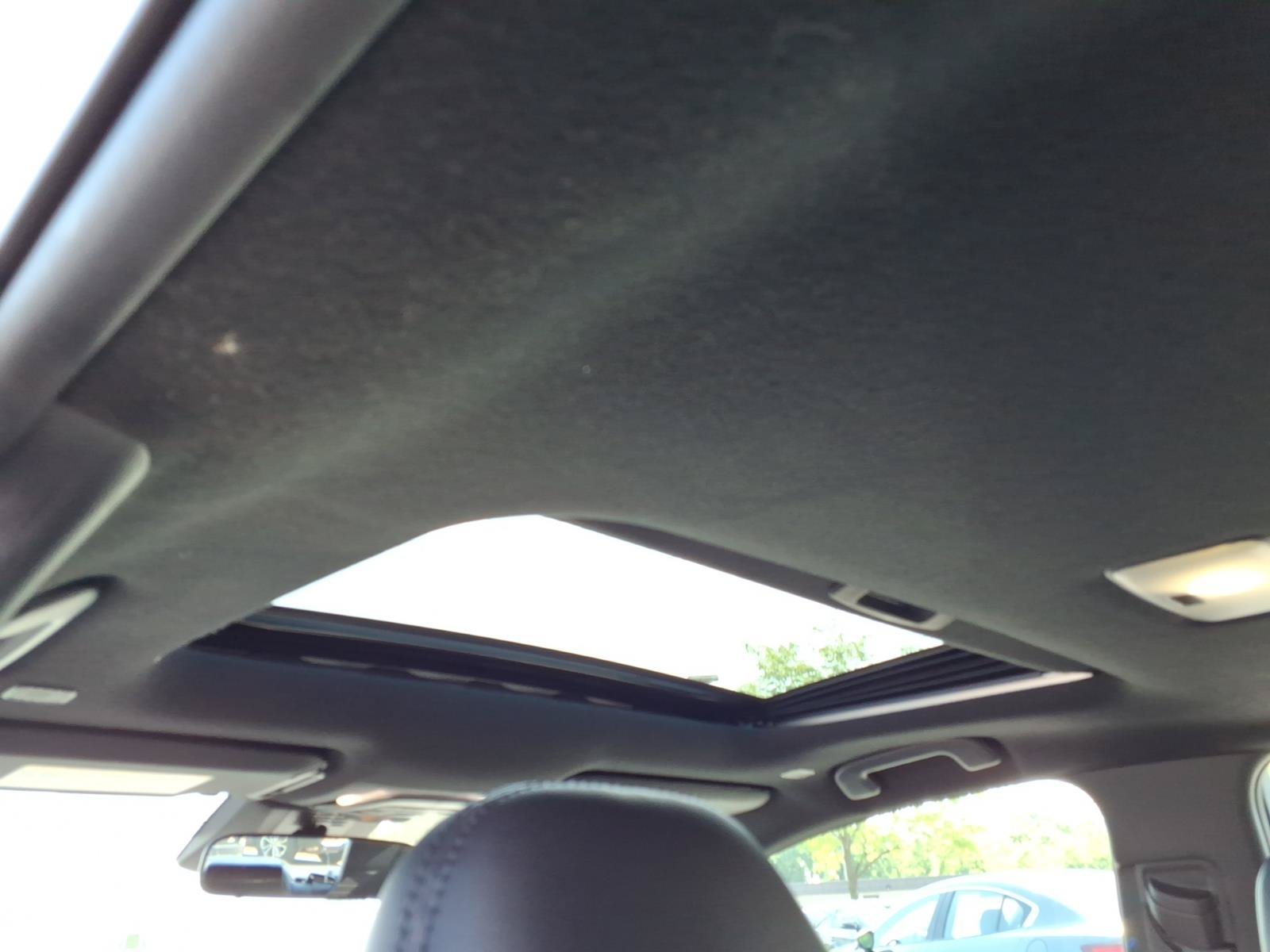 Used 2023 Toyota Corolla XSE FWD image 5