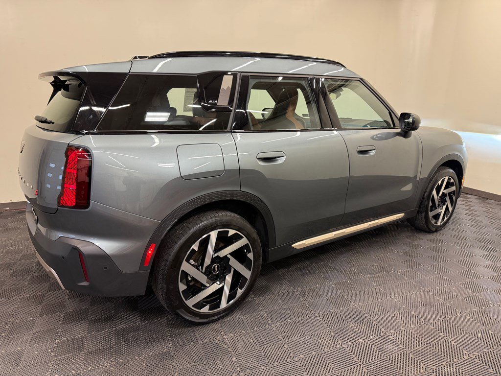 Used 2025 MINI Cooper Countryman S image 14