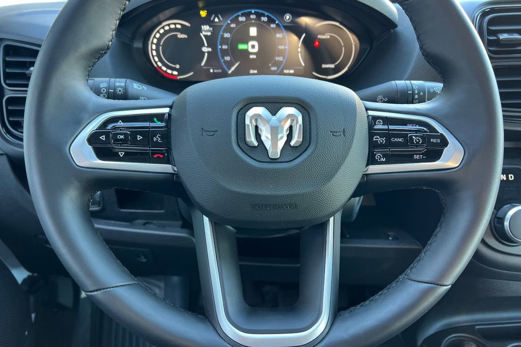 New 2024 RAM ProMaster 3500 w/ Delivery Van Package image 22