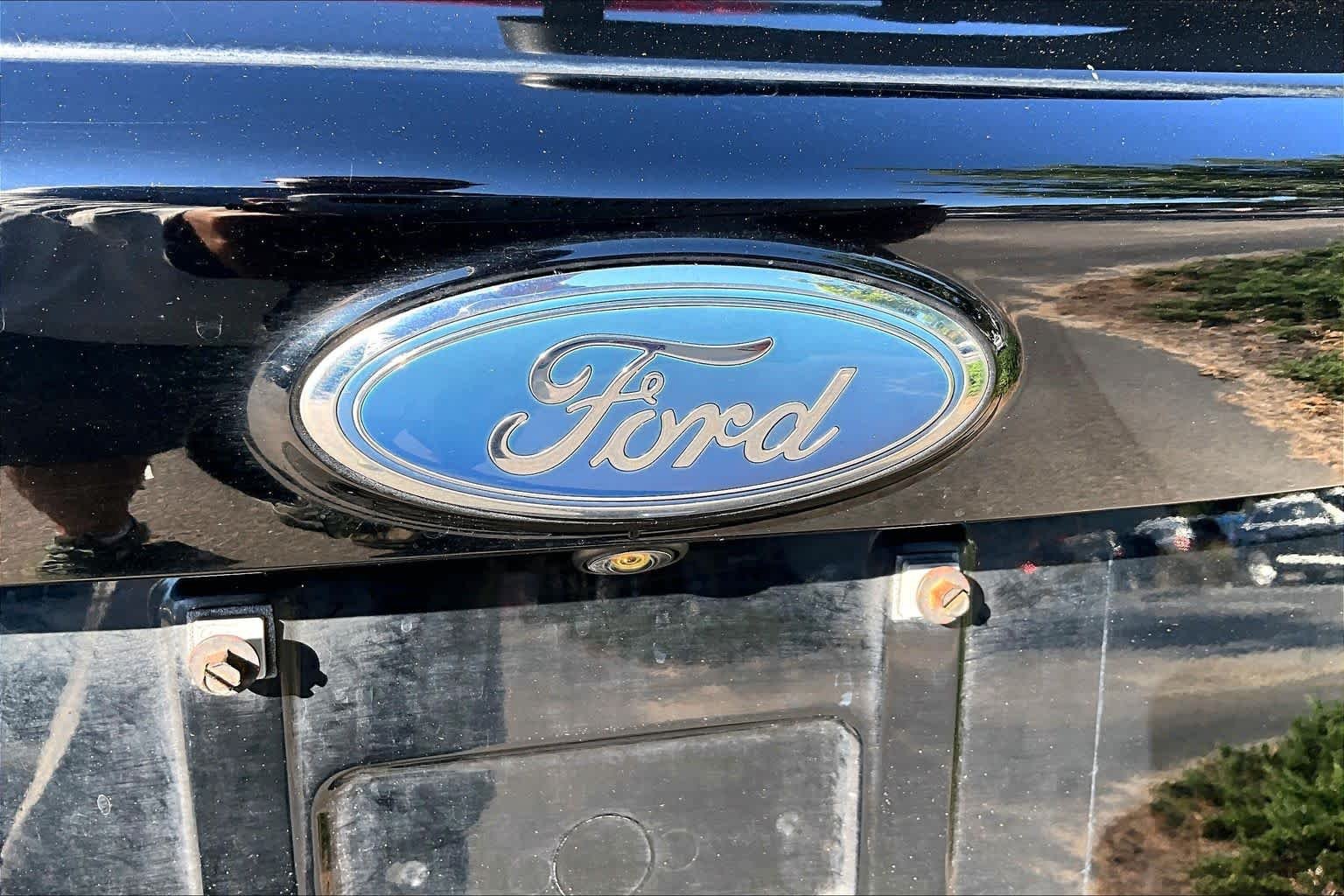 Used 2018 Ford Escape S FWD image 38
