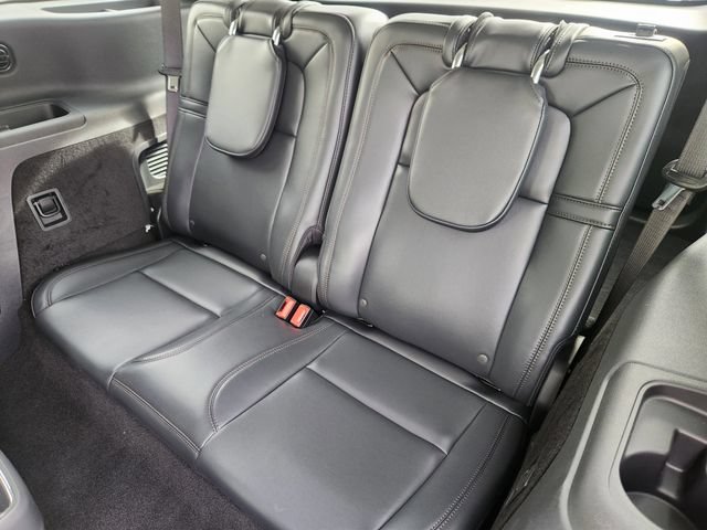 New 2025 Lincoln Aviator Reserve w/ Equipment Group 201A AWD/4WD image 16