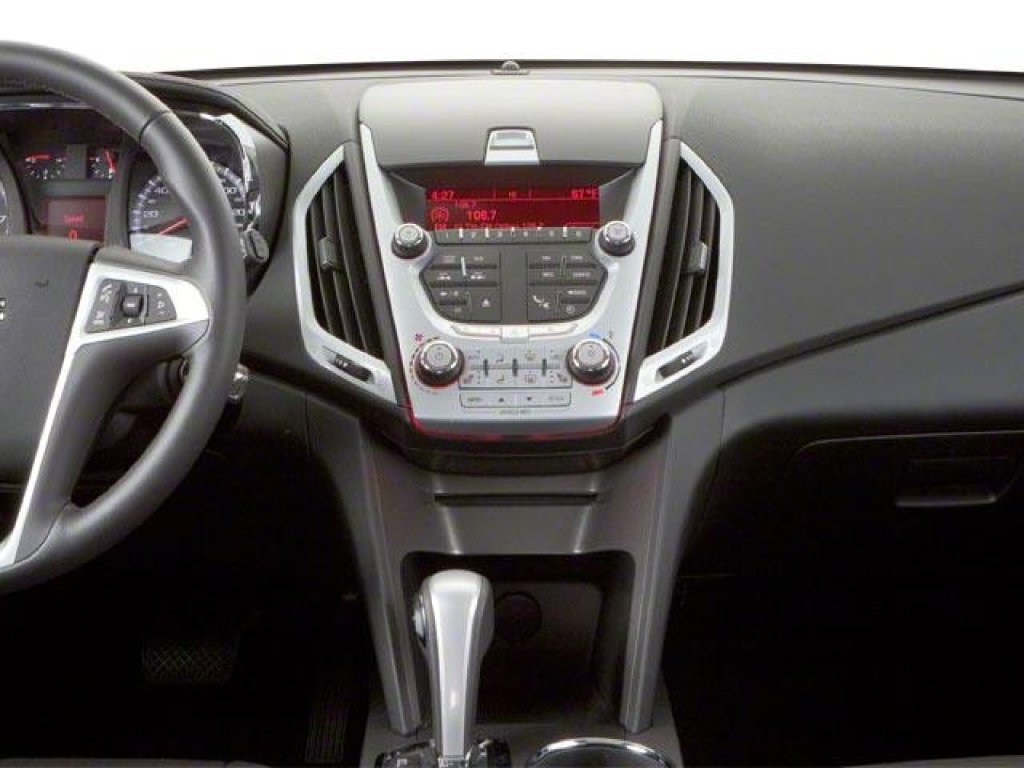 Used 2010 GMC Terrain SLE FWD image 15