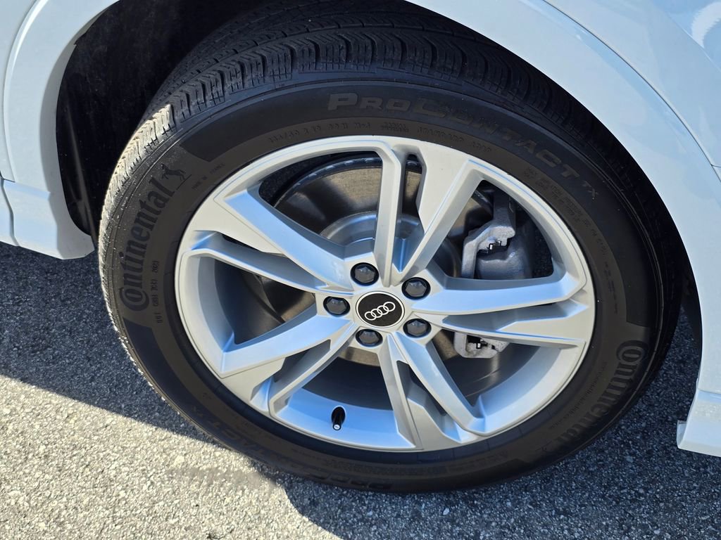 Used 2023 Audi Q3 2.0T Premium Plus image 30