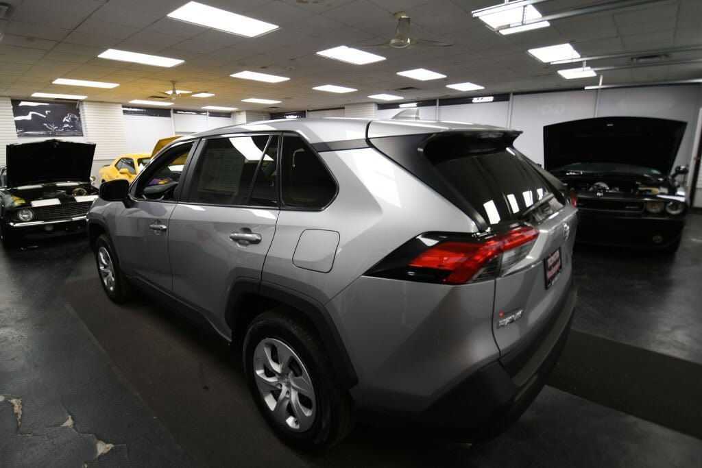 Used 2025 Toyota RAV4 LE FWD image 6