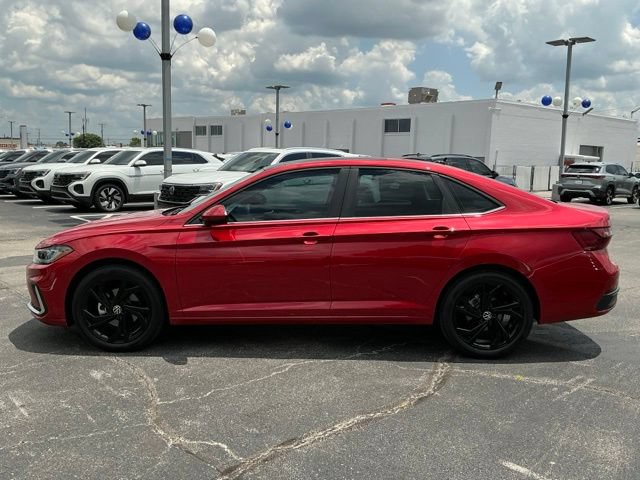 New 2026 Volkswagen Jetta SE FWD image 6