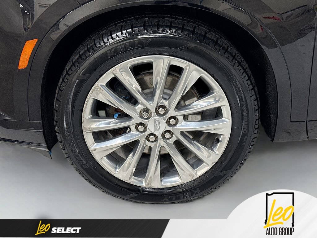 Used 2023 Cadillac XT6 Premium Luxury image 34