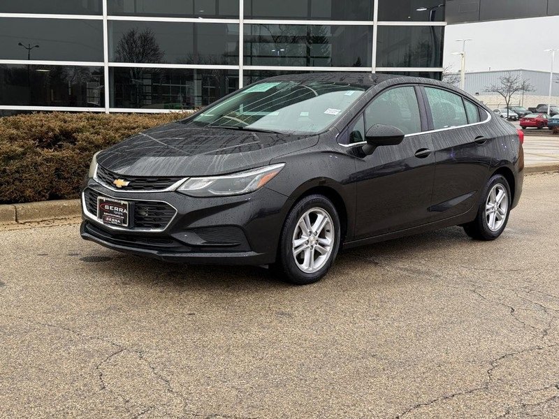 Used 2017 Chevrolet Cruze LT image 7