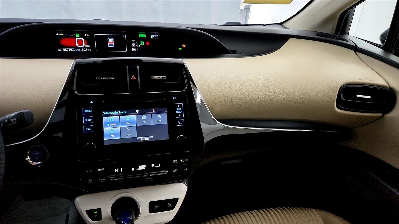 Used 2017 Toyota Prius Two image 29