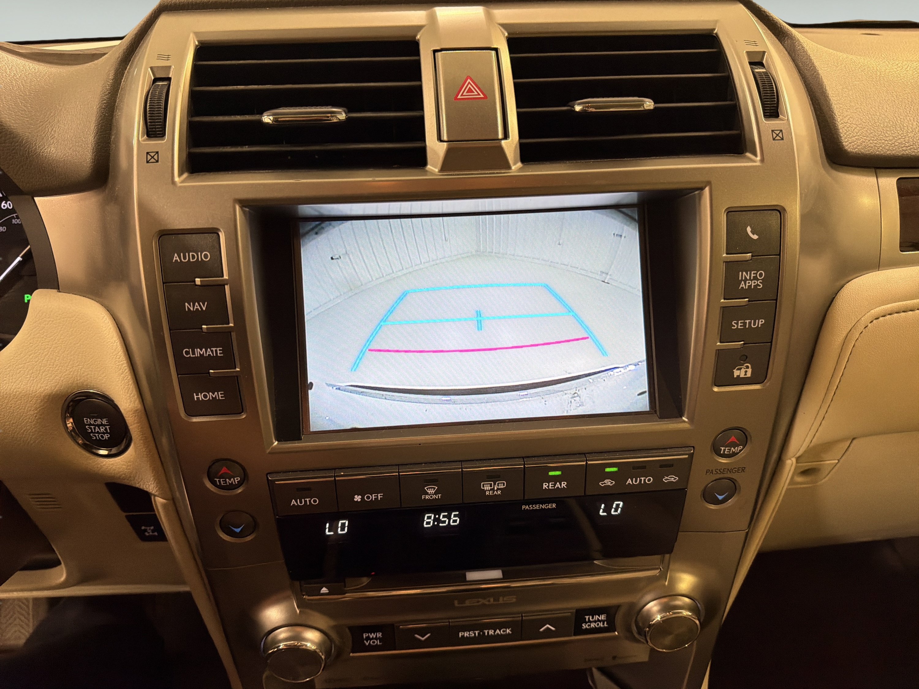 Used 2018 Lexus GX 460 Premium AWD/4WD image 20