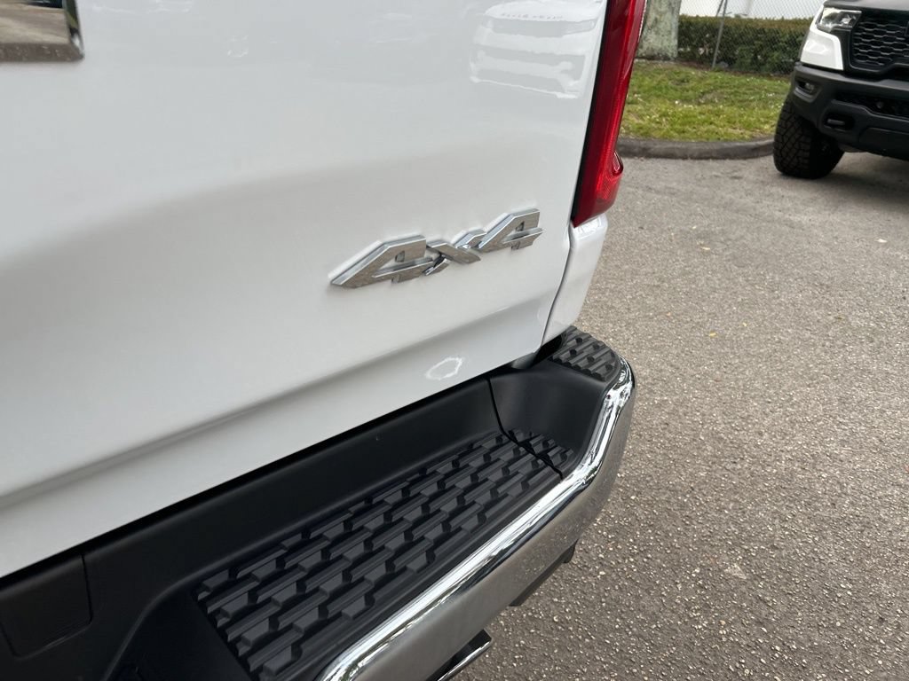 Used 2026 RAM 1500 Laramie AWD/4WD image 23