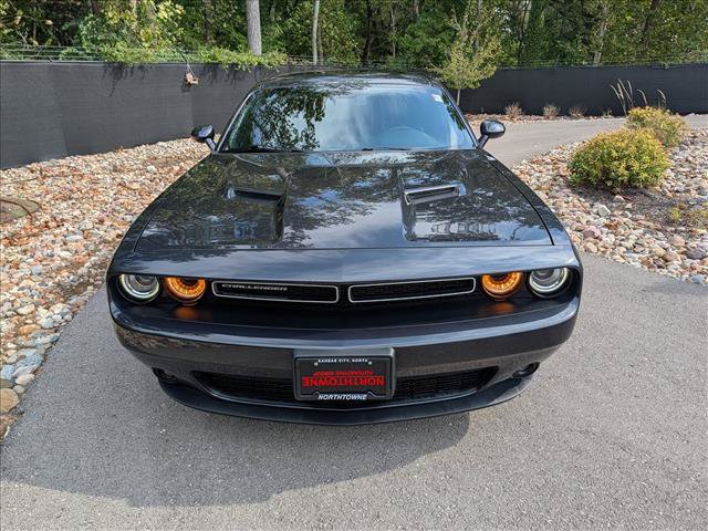 Used 2018 Dodge Challenger GT w/ GT Interior Package AWD/4WD image 8