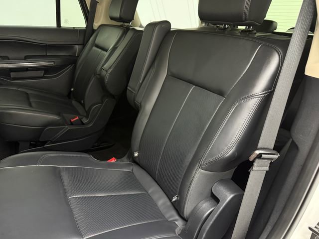 Used 2023 Ford Expedition XLT RWD image 34