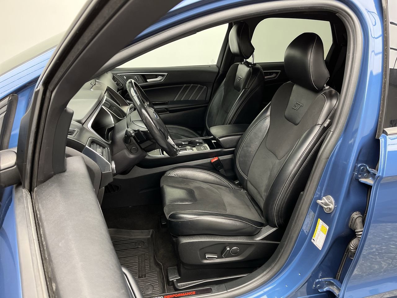 Used 2019 Ford Edge ST w/ Convenience Package AWD/4WD image 10