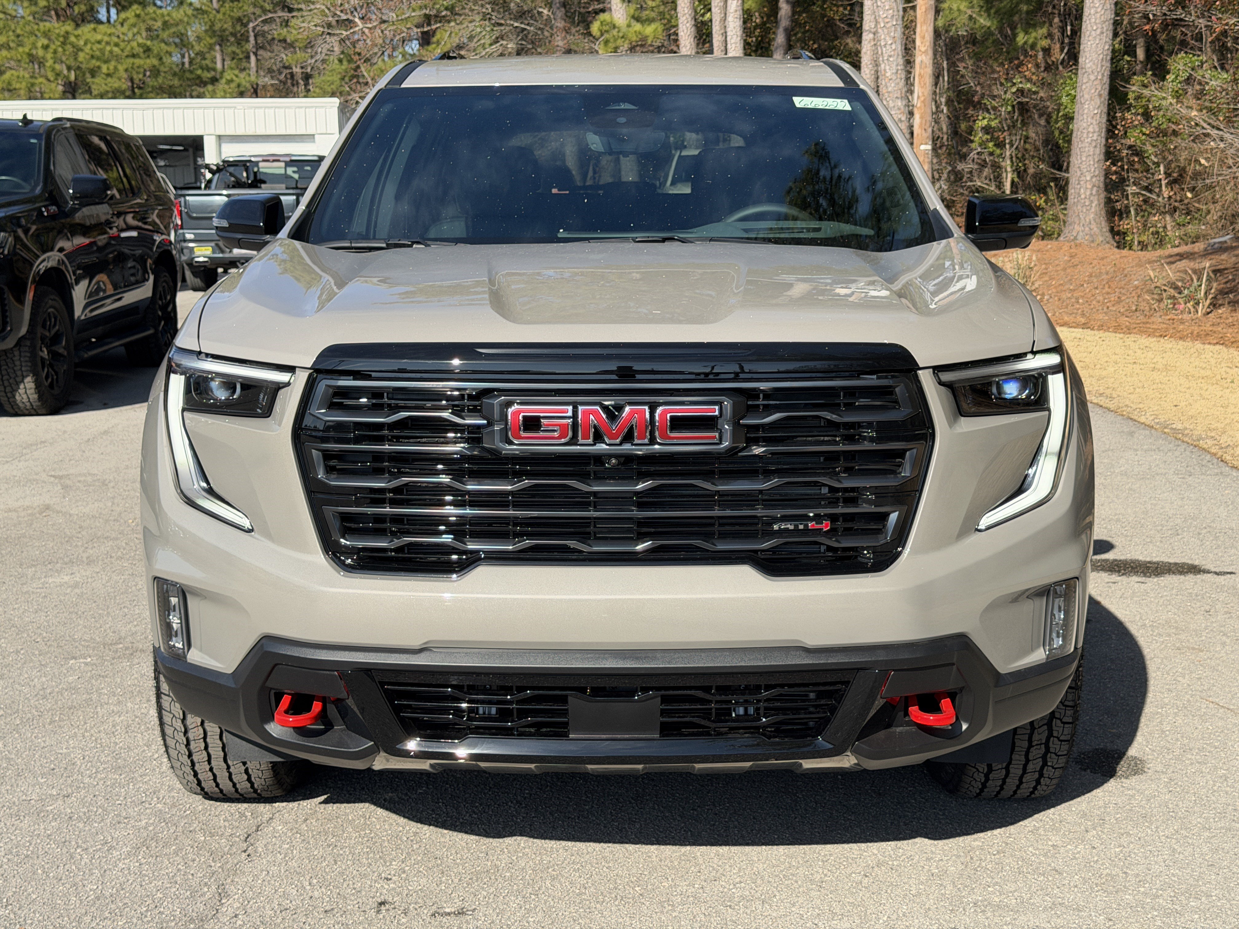 New 2026 GMC Acadia AT4 w/ Luxury Package AWD/4WD image 10