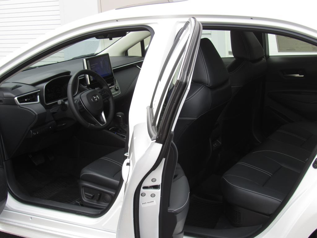 New 2026 Toyota Corolla XLE FWD image 13