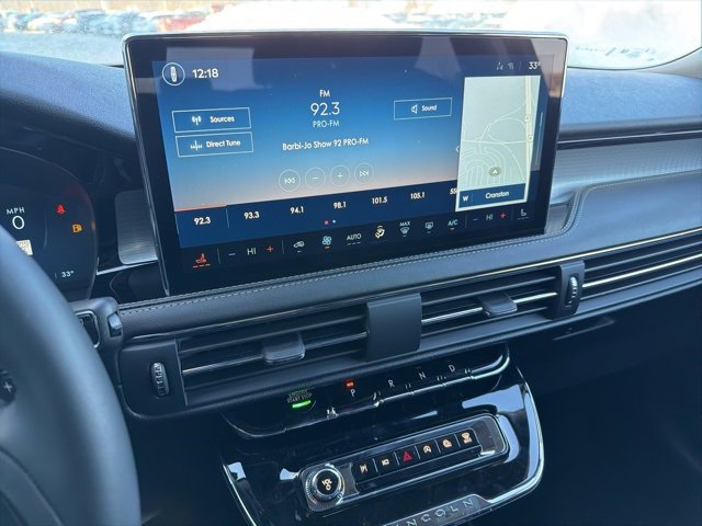 New 2026 Lincoln Corsair Premiere image 11