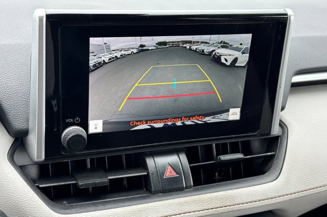 Certified 2025 Toyota RAV4 XLE w/ Convenience Package AWD/4WD image 24
