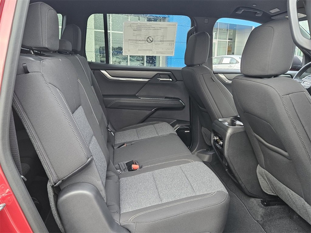 New 2025 GMC Acadia Elevation image 16