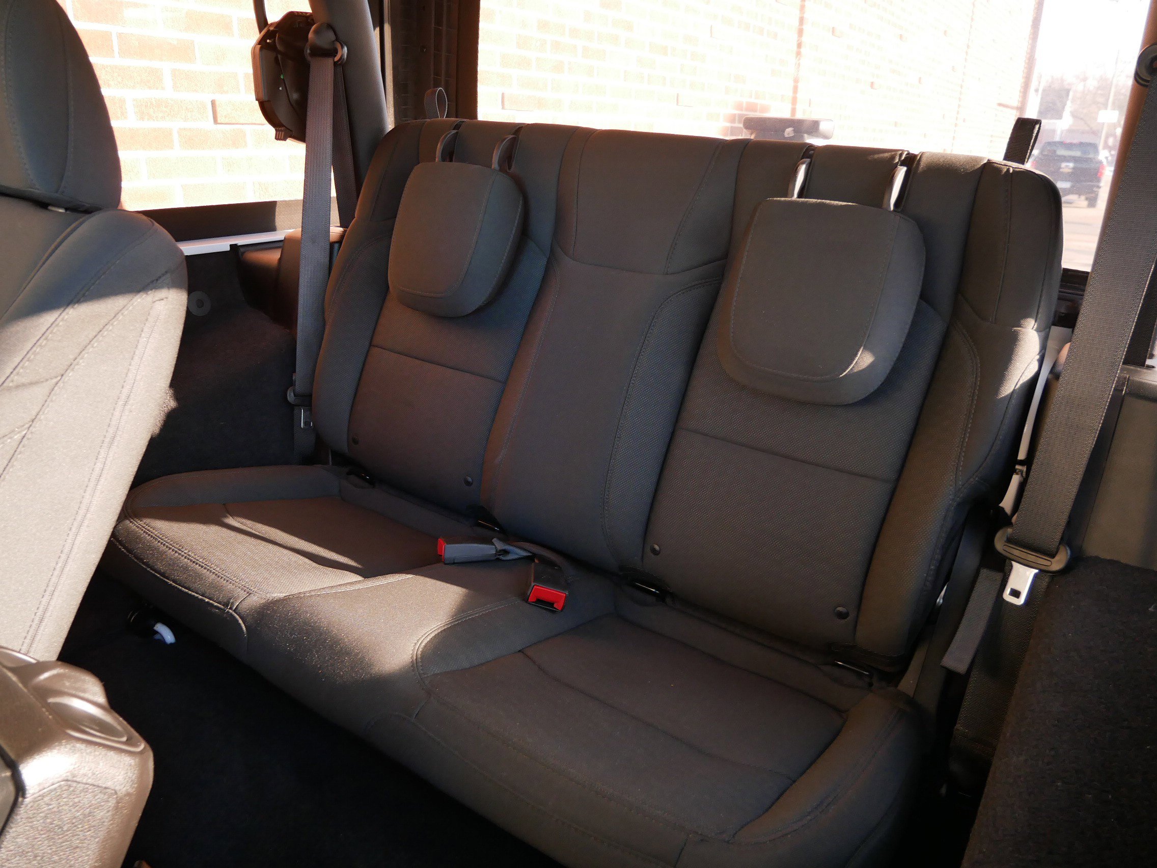 Used 2020 Jeep Wrangler Willys image 9