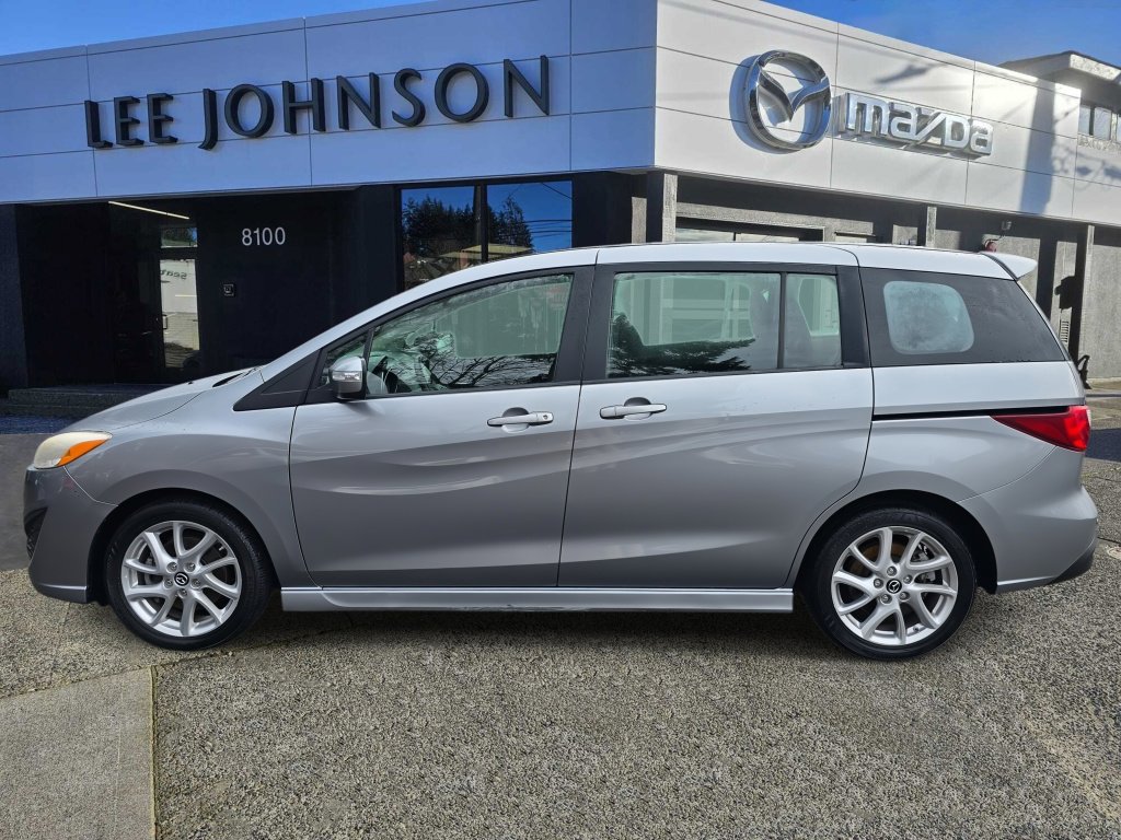 Used 2013 MAZDA MAZDA5 Touring w/ Moonroof & Audio Pkg image 4