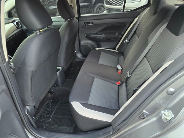 Used 2021 Nissan Versa SV image 14