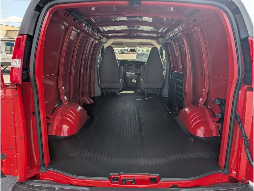New 2025 Chevrolet Express 2500 w/ Driver Convenience Package image 10