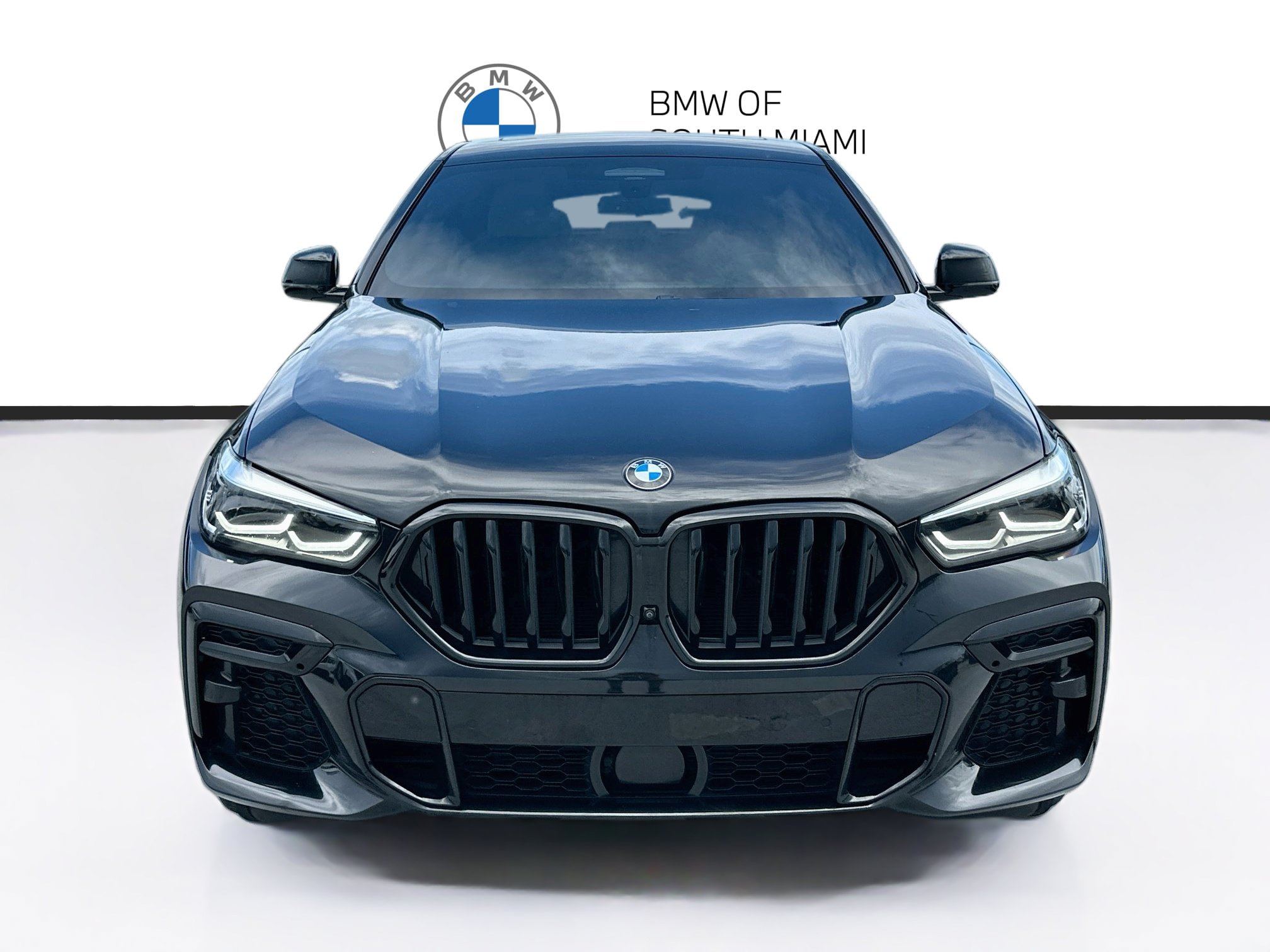 Used 2023 BMW X6 xDrive40i w/ M Sport Package AWD/4WD image 2